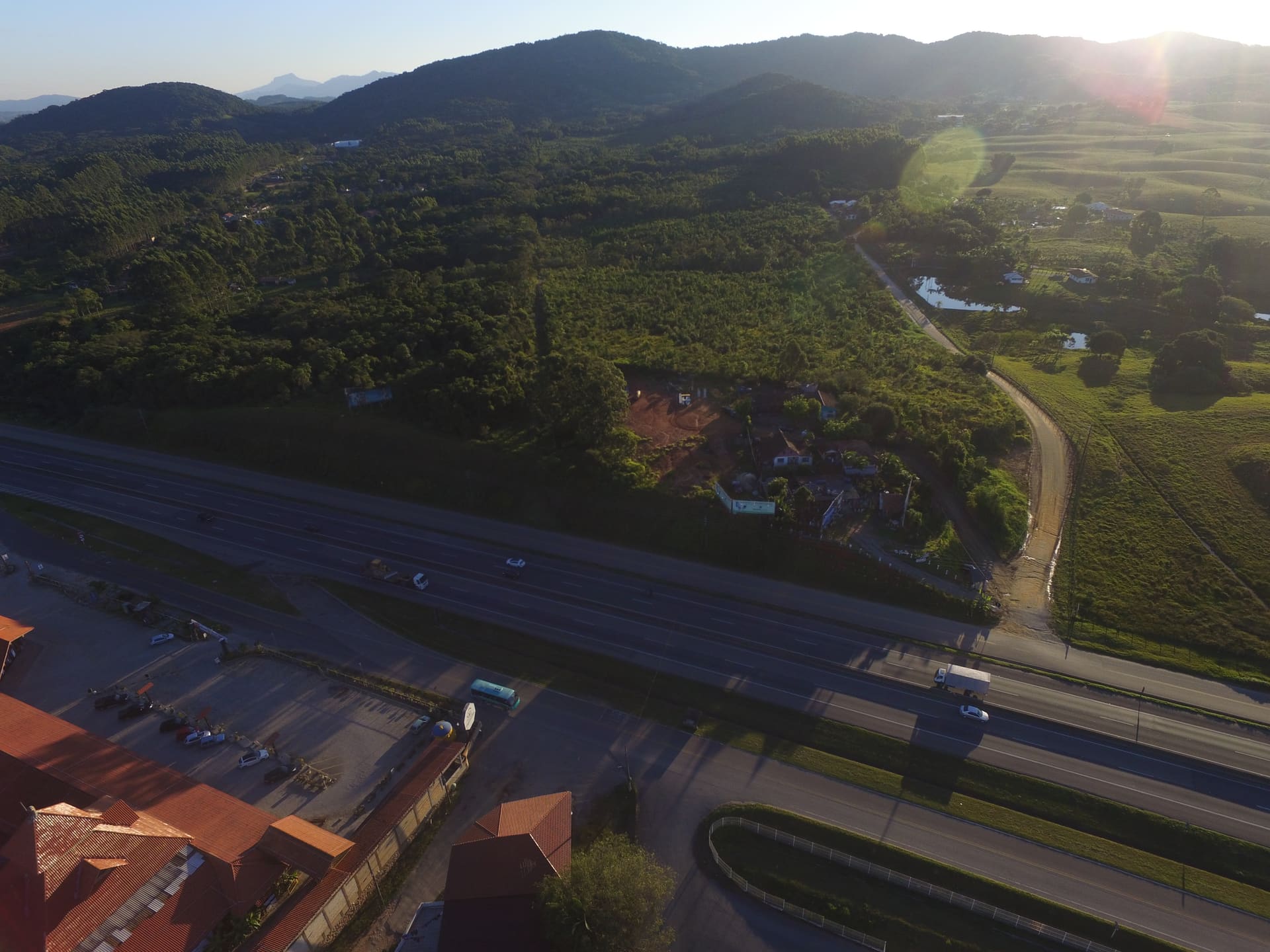 Terreno Frances — ÁREA LOGÍSTICA RODOVIÁRIA em Barra Velha, SC